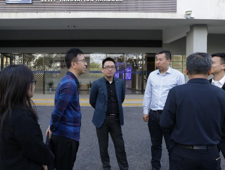 全能董事長深信院開講：AI發(fā)展與未來人才戰(zhàn)略(圖3)